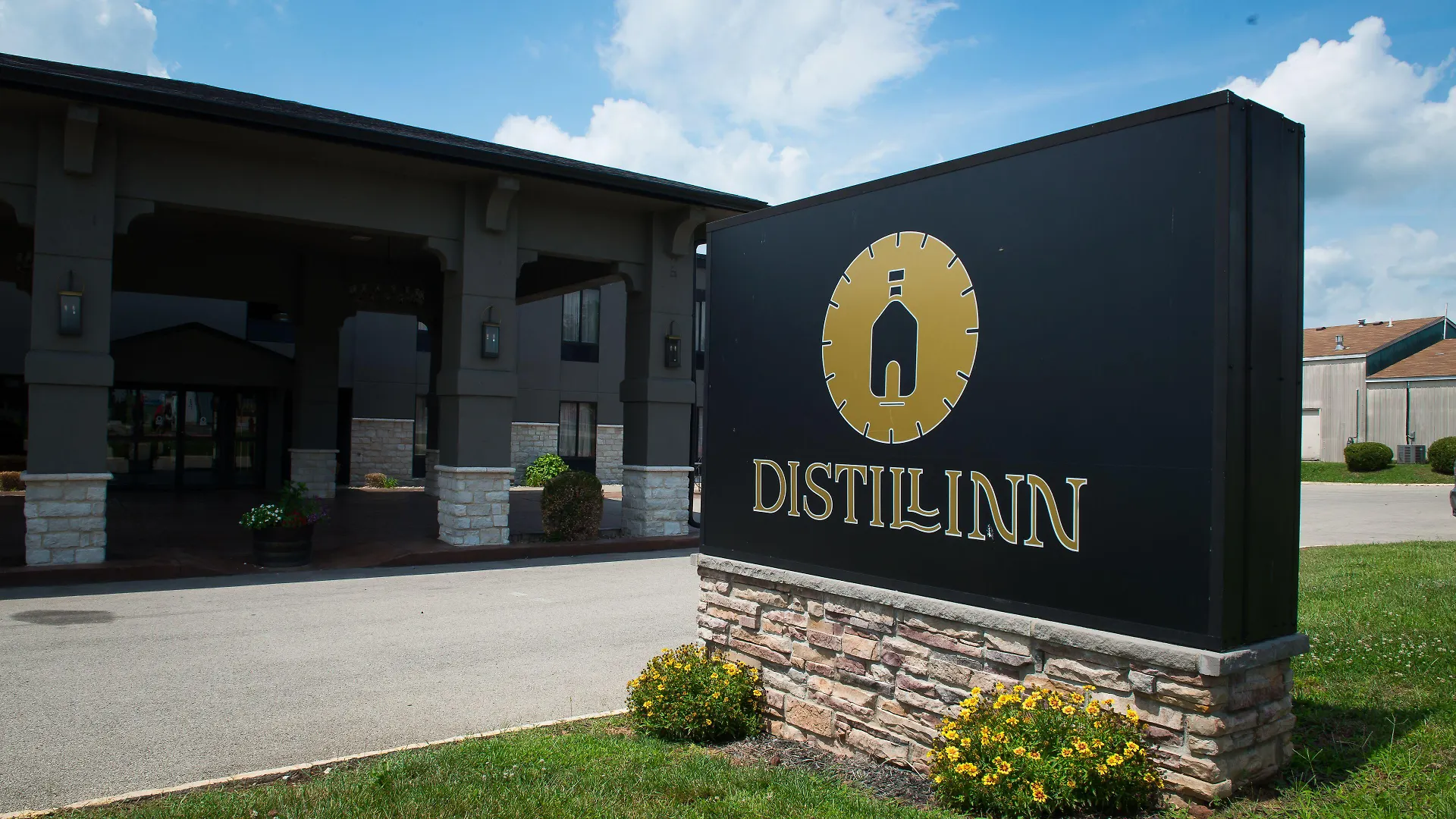 4 Top-Rated 3-Star Hotels in Louisville Metropolitan Area
