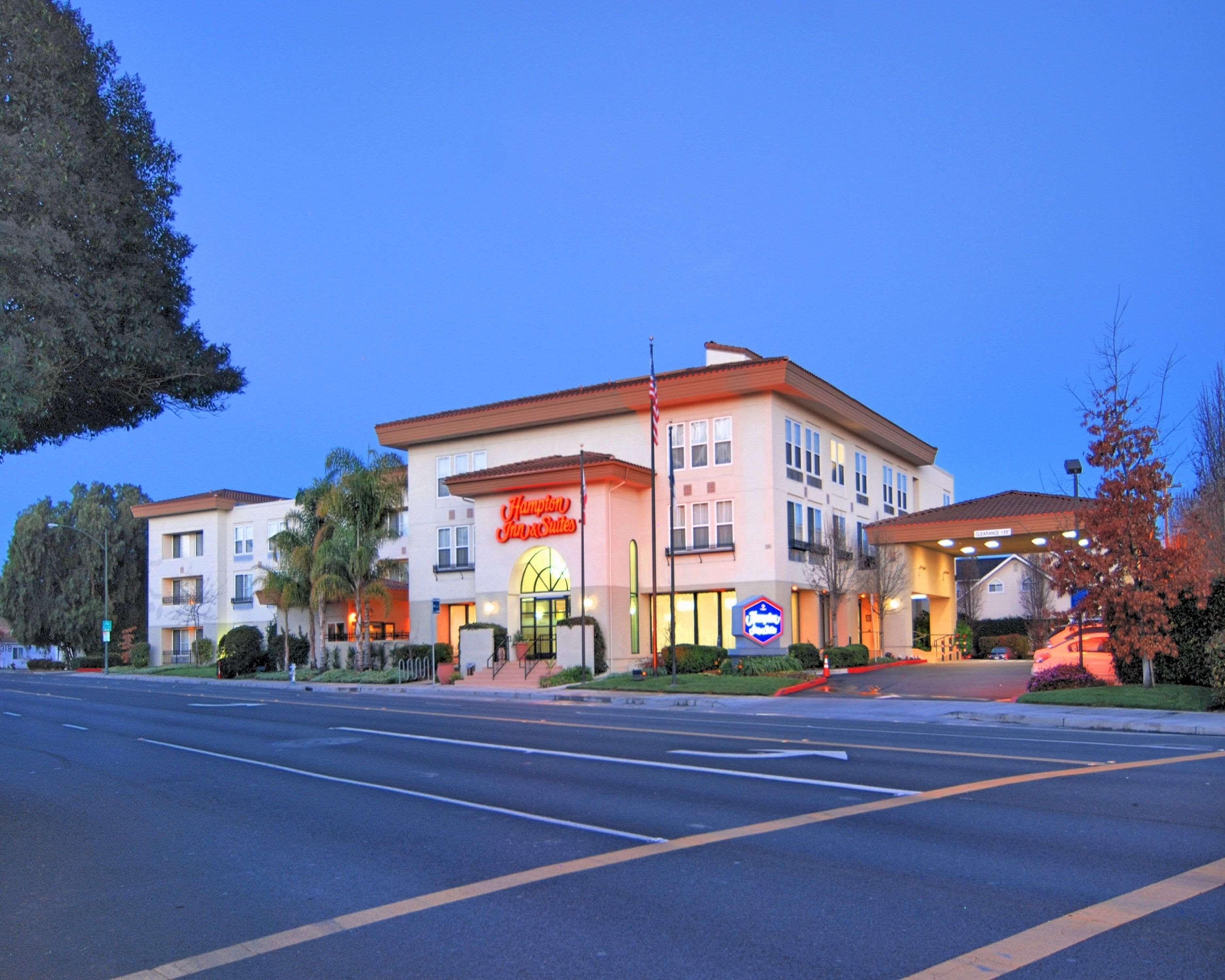 6 Business Hotels Close to California's Great America