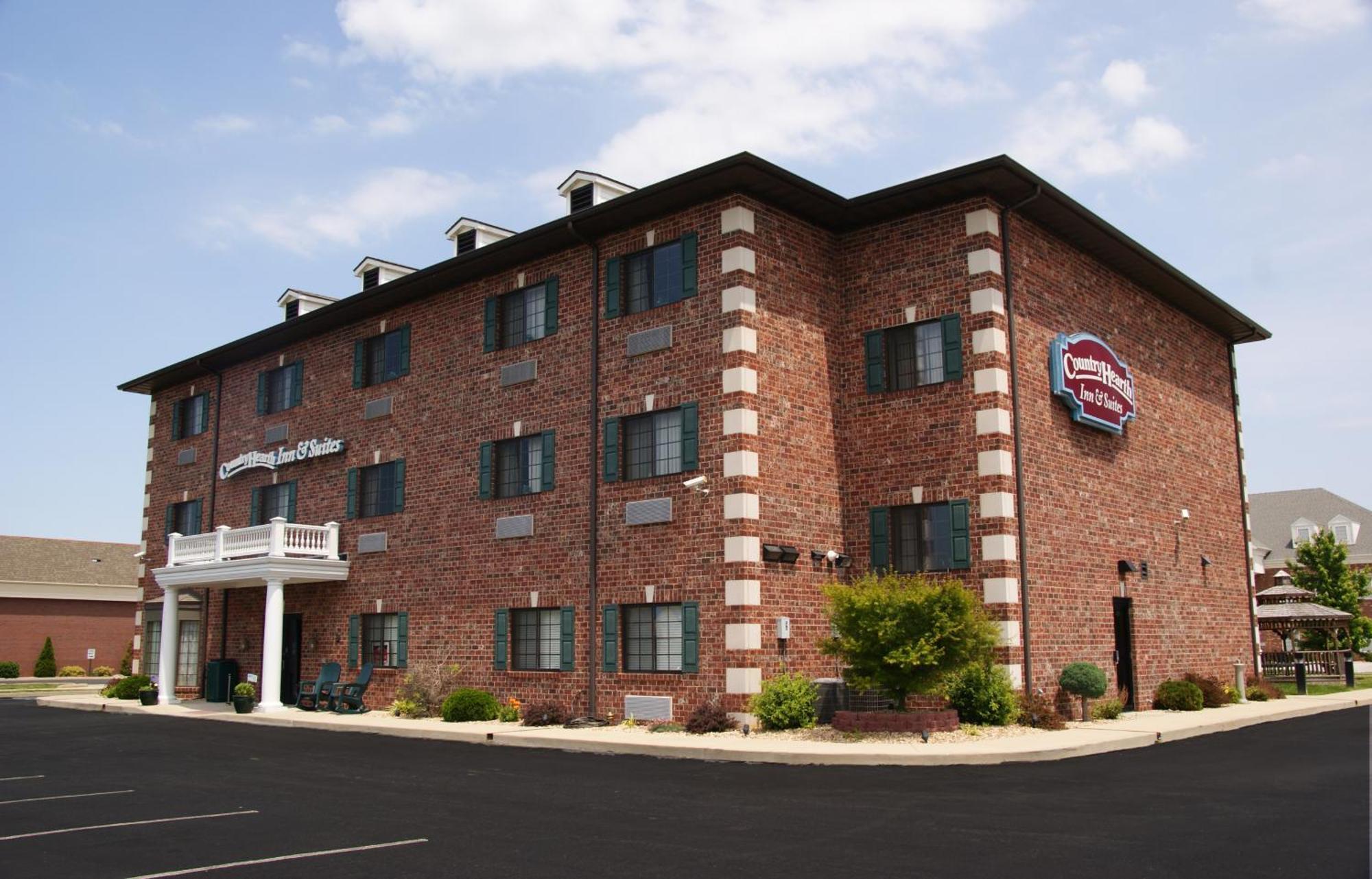 4 Best 3-Star Hotels Near Glen Carbon Citizen Park Ball